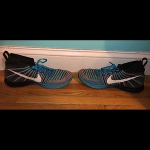 Nike flynit running shoes